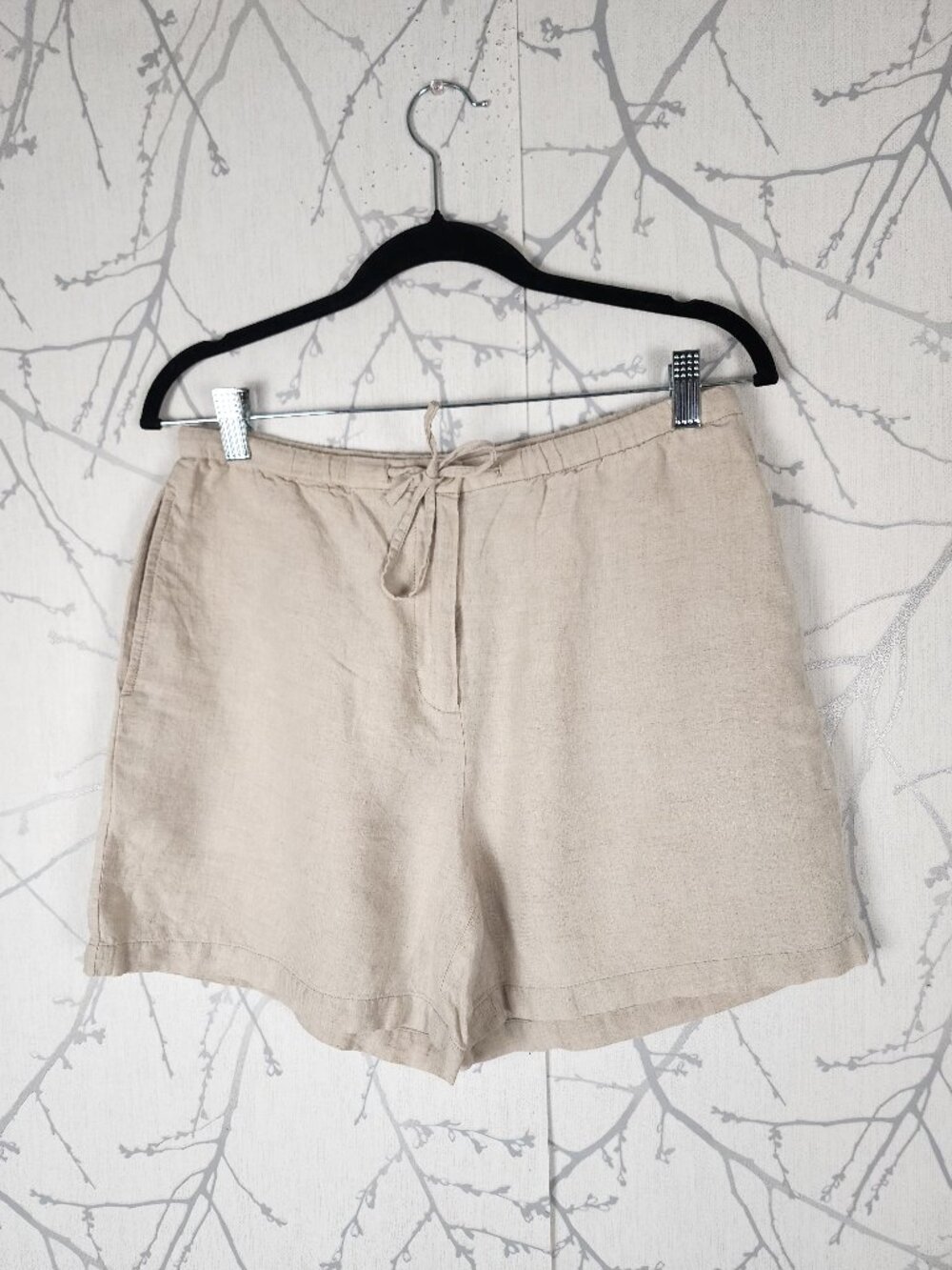 Eddie Bauer Beige Cream 100% Linen High Waist Loose Short